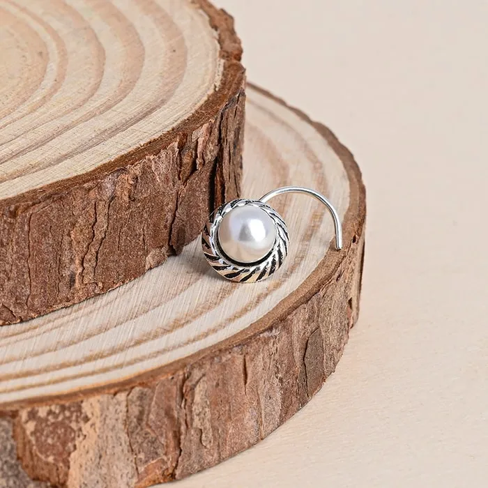 Pearl Oxidized Nose Pin - Image 5