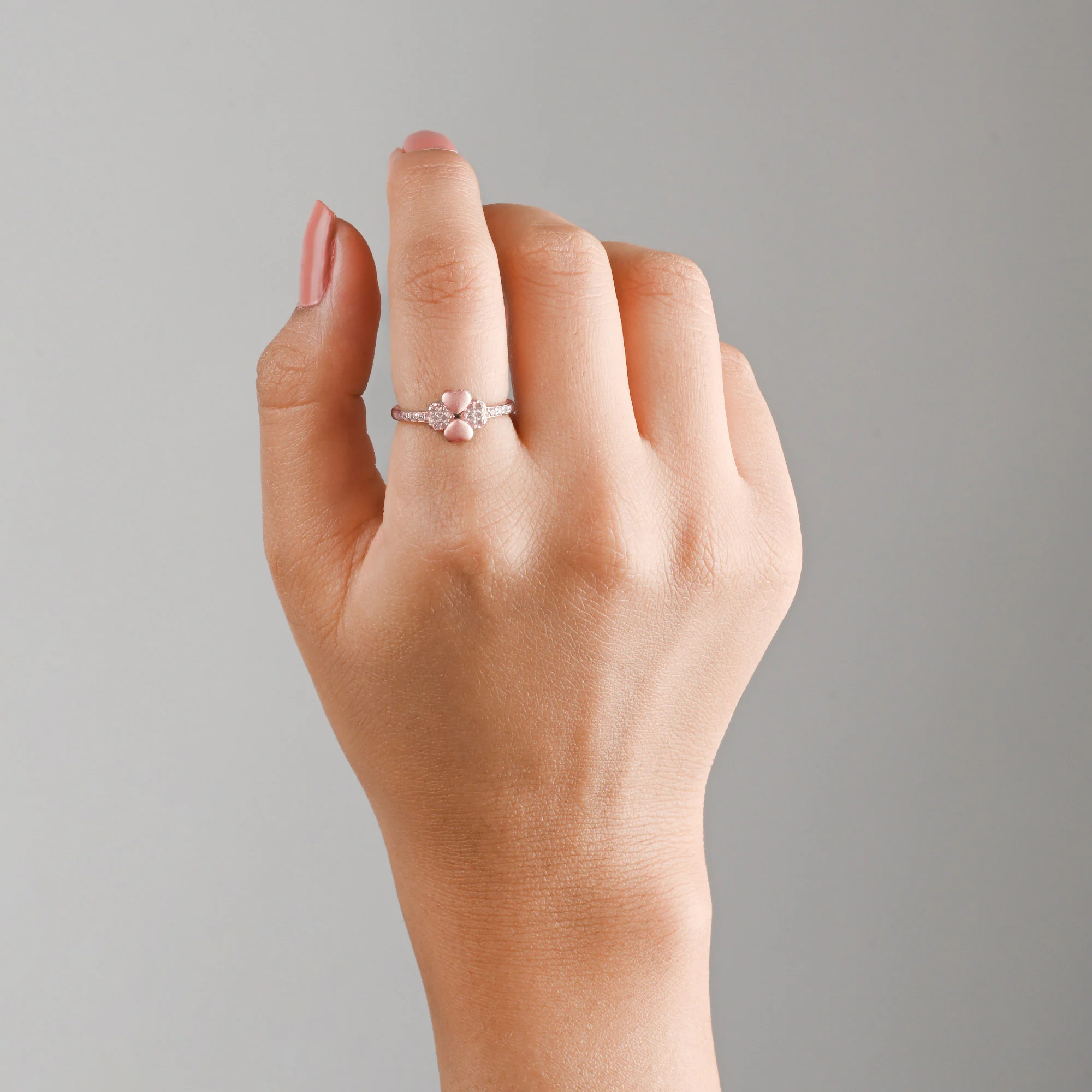 Hearts Connection Ring - Image 3