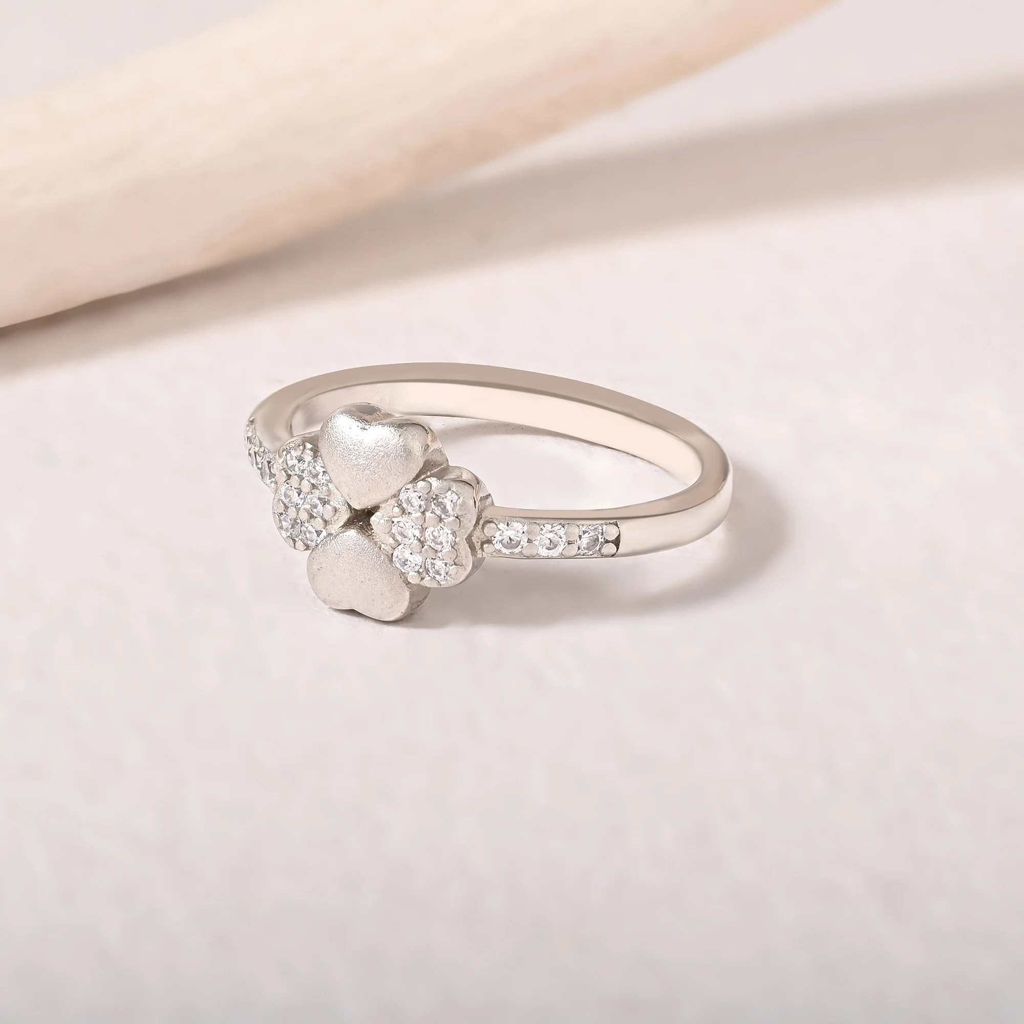 Hearts Connection Ring - Image 7